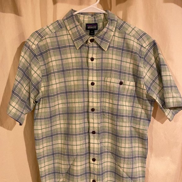 Patagonia Organic Cotton Button Down - Picture 1 of 5